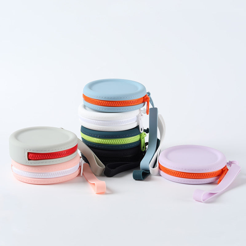 Preto, Azul Celeste, Lilás, Verde Escuro, Cinzento Claro, Rosa Nude, Castanho, Off-White, Azul Névoa, Azul Marinho, Branco, Ciano,