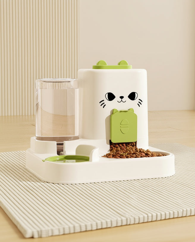 Gato Verde ✨ Edição Limitada